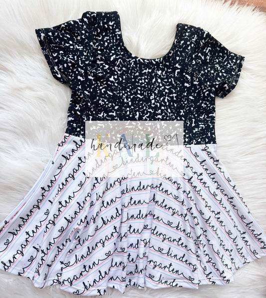 B2S Grade/Composition Split Peplum Top