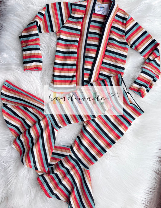 5t cardigan + bells set