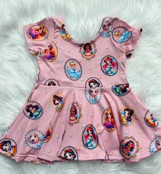 2t peplum RTS