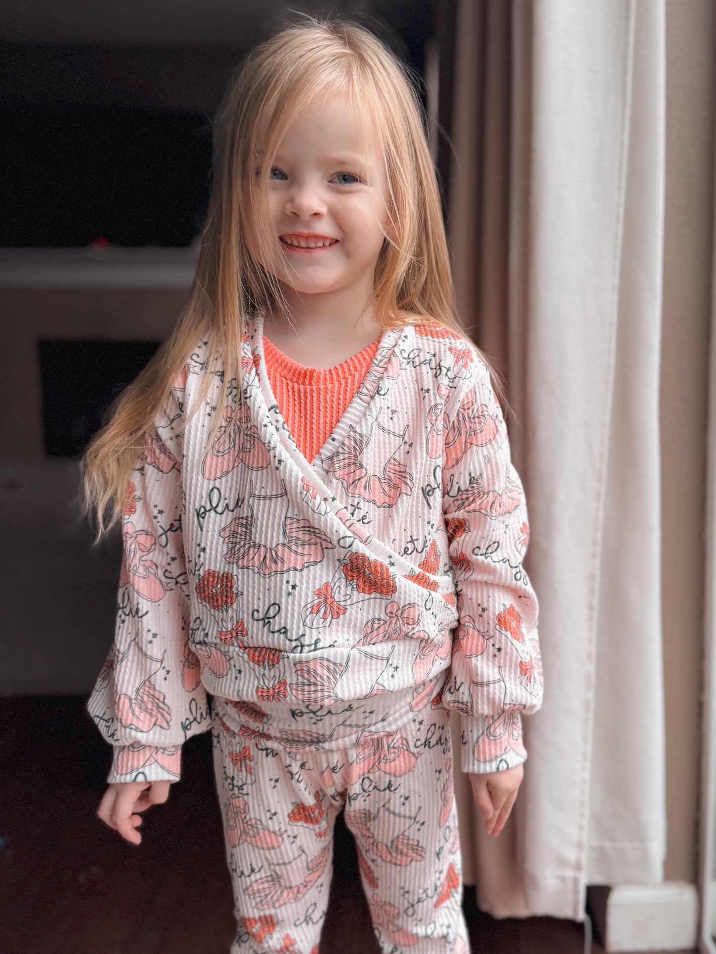 Sweater Wrap (Dance Print)