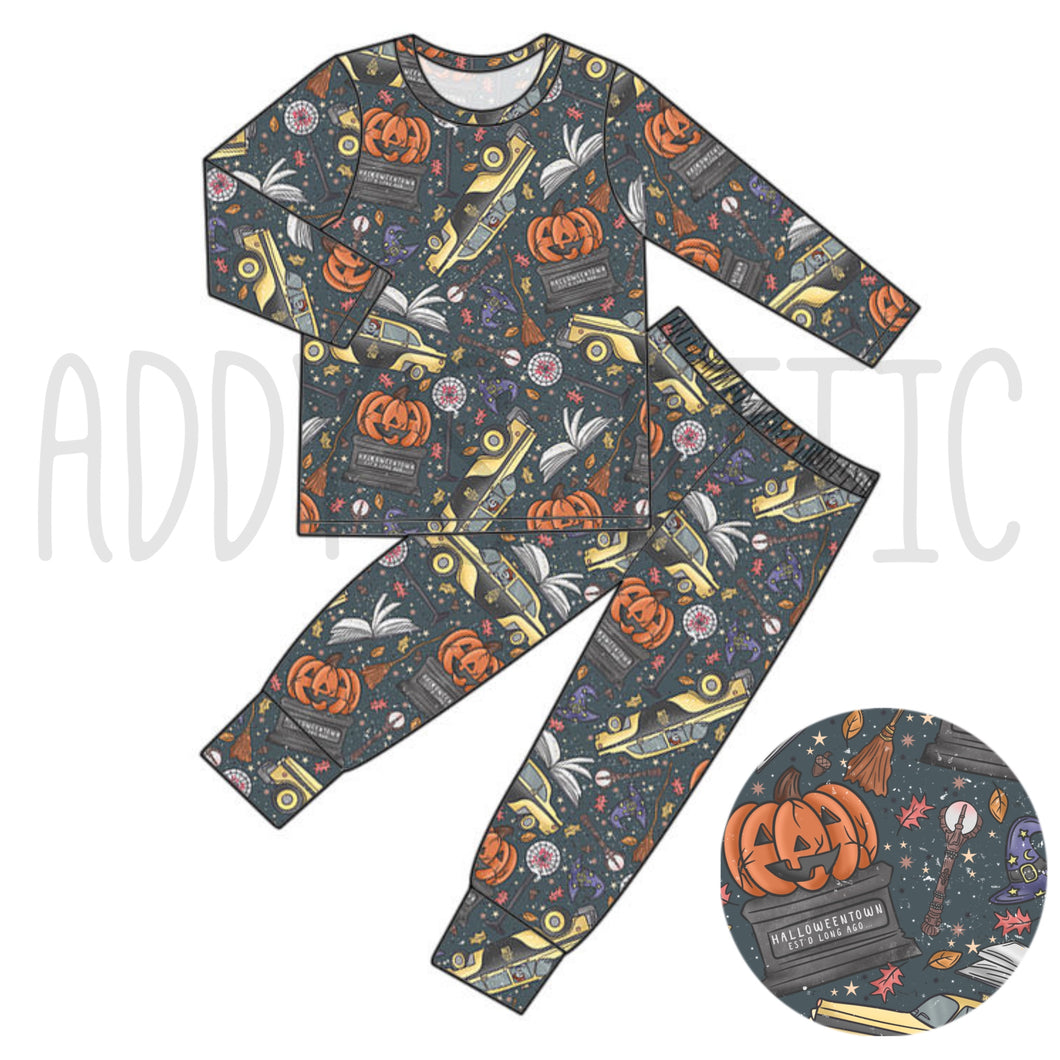 Halloweentown Lounge Set