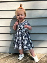 Load image into Gallery viewer, Ghost and Bats Princess Dress