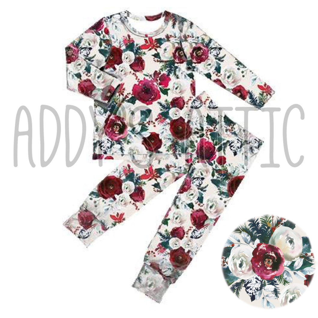 Winter Floral Lounge