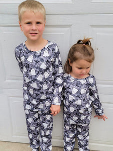 Ghost and Bats Lounge Set